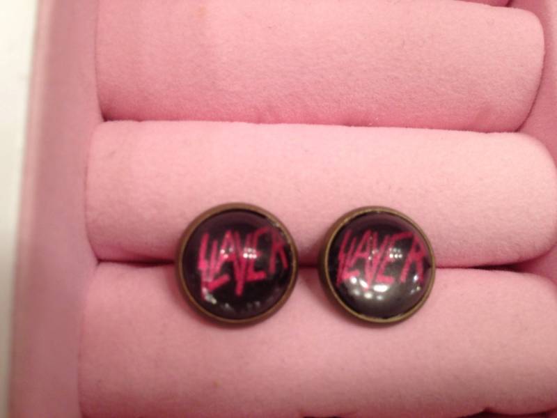 Handgemachte Slayer Ohrstecker | 12mm Handgemachte Slayer Ohrstecker | 12mm von LNTRN