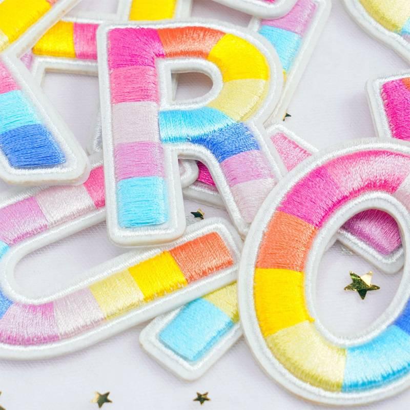 3D Regenbogen Buchstabe Patch 2, 5 "/ 6 cm Selbstklebender Aufkleber Zum Aufbügeln Alphabet Großbuchstabe Nähen Gesticktes A-Z Personalisieren Diy 3D Regenbogen Buchstabe Patch 2, 5 "/ 6 cm Selbstklebender Aufkleber Zum Aufbügeln Alphabet Großbuchstabe Nähen Gesticktes A-Z Personalisieren Diy von LOCOMODIY