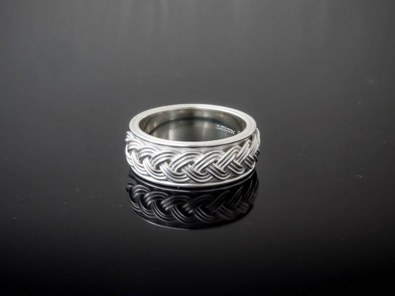 Drehbarer Flechtring Aus Sterling-Silber - Handgefertigt von LOHYN