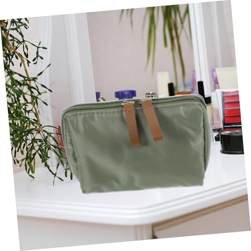 LOORGVEL Kosmetiktasche mit Reißverschluss Kleine Leichte Make Up Tasche aus Strapazierfähigem Weichem Material Praktischer Organizer für Damen für Reisen Alltag und Business Sicherer von LOORGVEL