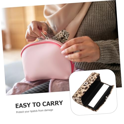 LOORGVEL Leopardenmuster Lippenstifthalter mit Spiegel Kleine Seidige Kosmetiktasche Bestickte Lippenstifthülle Multifunktionale Aufbewahrungsbox für Damen und Mädchen Eleganter Make Up von LOORGVEL