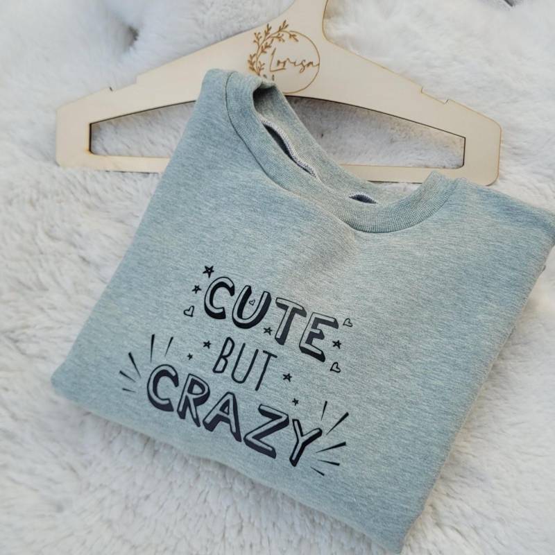 Gr. 92, Pullover - Cute But Crazy- Kinderkleidung, Lässiges Unikat in Grün Meliert- Cooler Sofortkauf von LORISAsUnikate