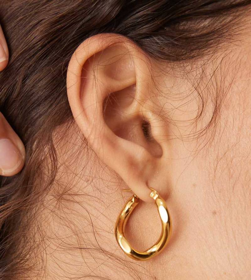 Lost Souls - Creolen aus 18-karätig vergoldetem Edelstahl mit unregelmäßigem Design-Goldfarben von LOST SOULS