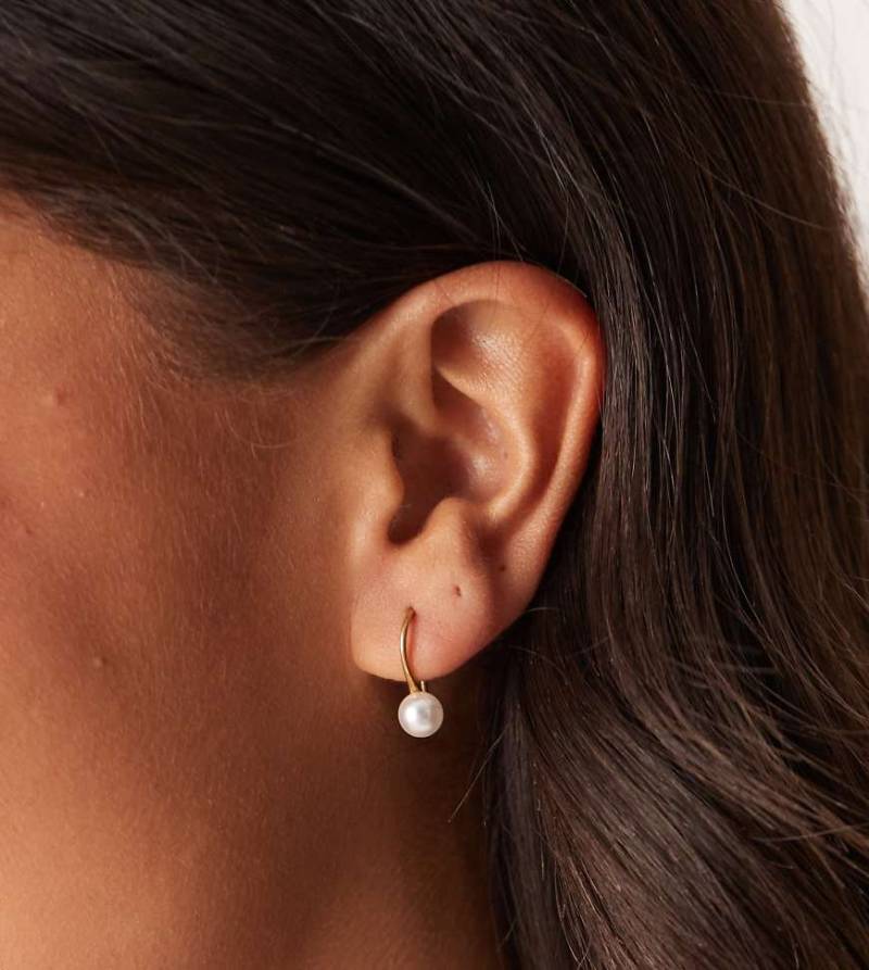 Lost Souls - Creolen zum Einhaken aus Edelstahl mit 18-Karat-Vergoldung und Perlendetail-Goldfarben von LOST SOULS