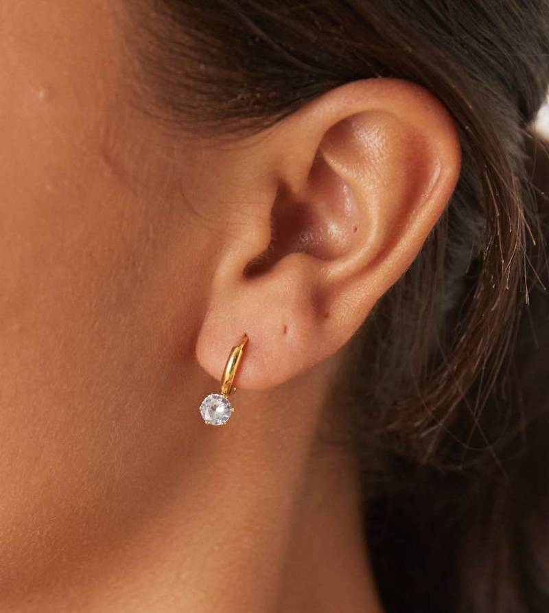 Lost Souls - Kleine Creolen aus Edelstahl mit 18-Karat-Vergoldung und tropfenförmigem Schmucksteinanhänger-Goldfarben von LOST SOULS