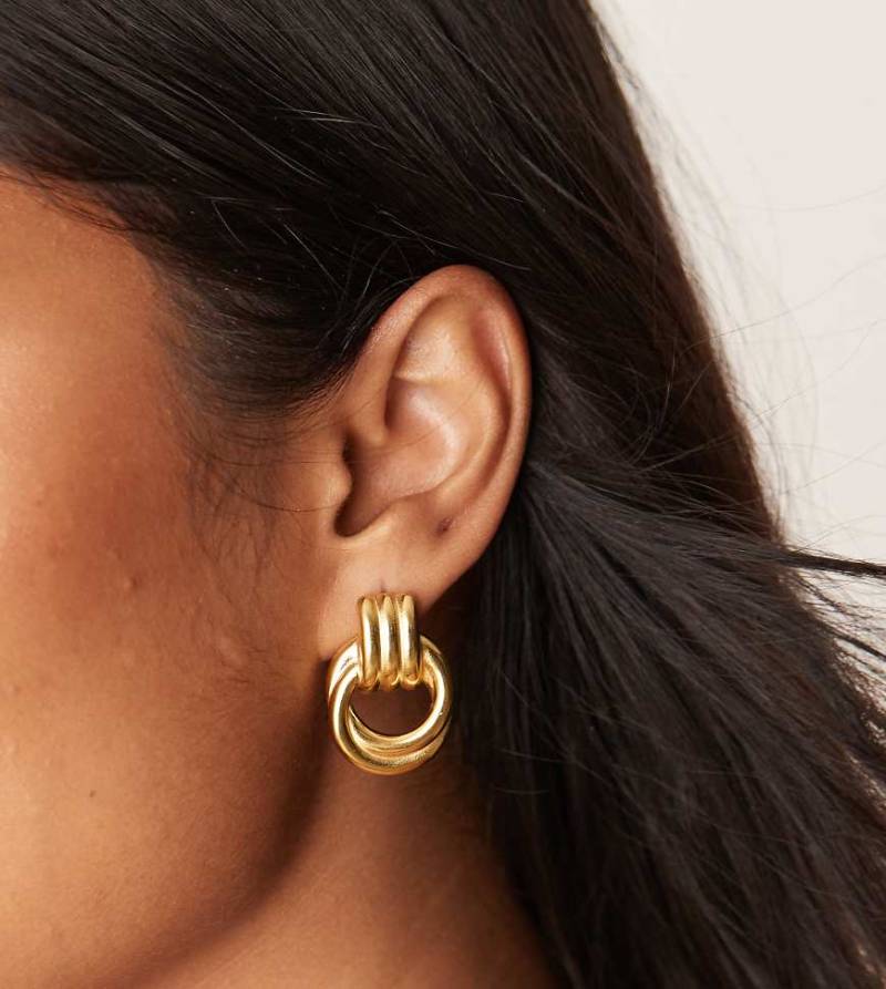 Lost Souls - Markante Ohrringe aus Edelstahl mit 18-Karat-Vergoldung mit Türklopfer-Design-Goldfarben von LOST SOULS