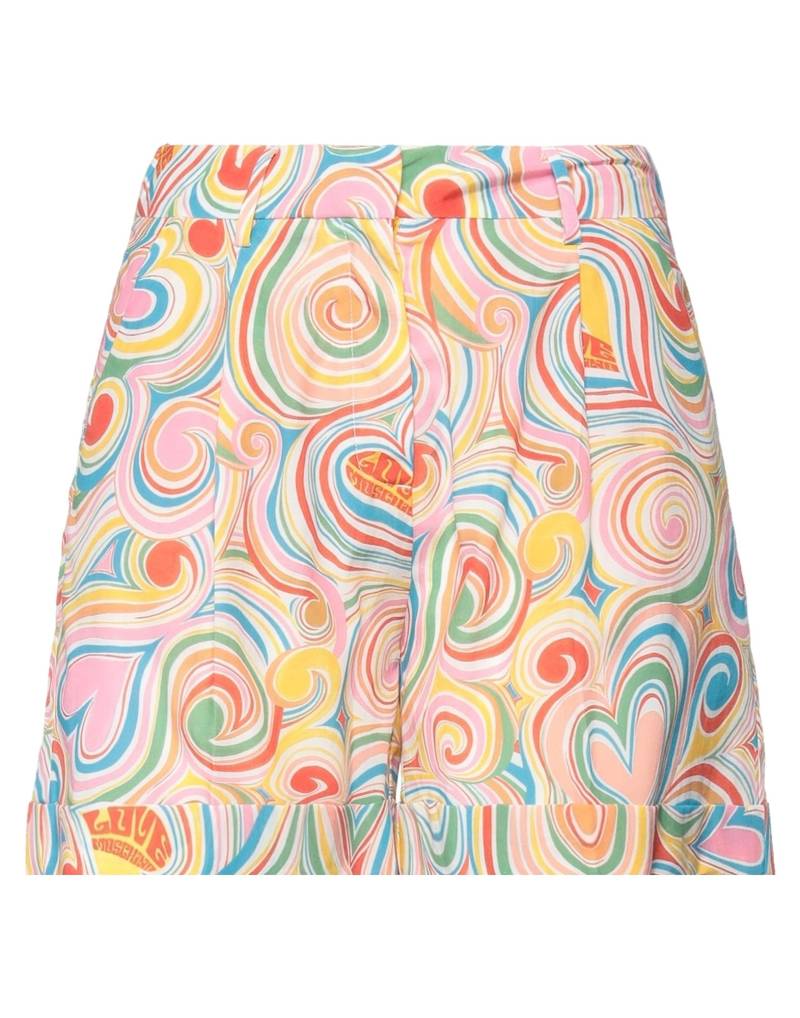 LOVE MOSCHINO Shorts & Bermudashorts Damen Gelb von LOVE MOSCHINO