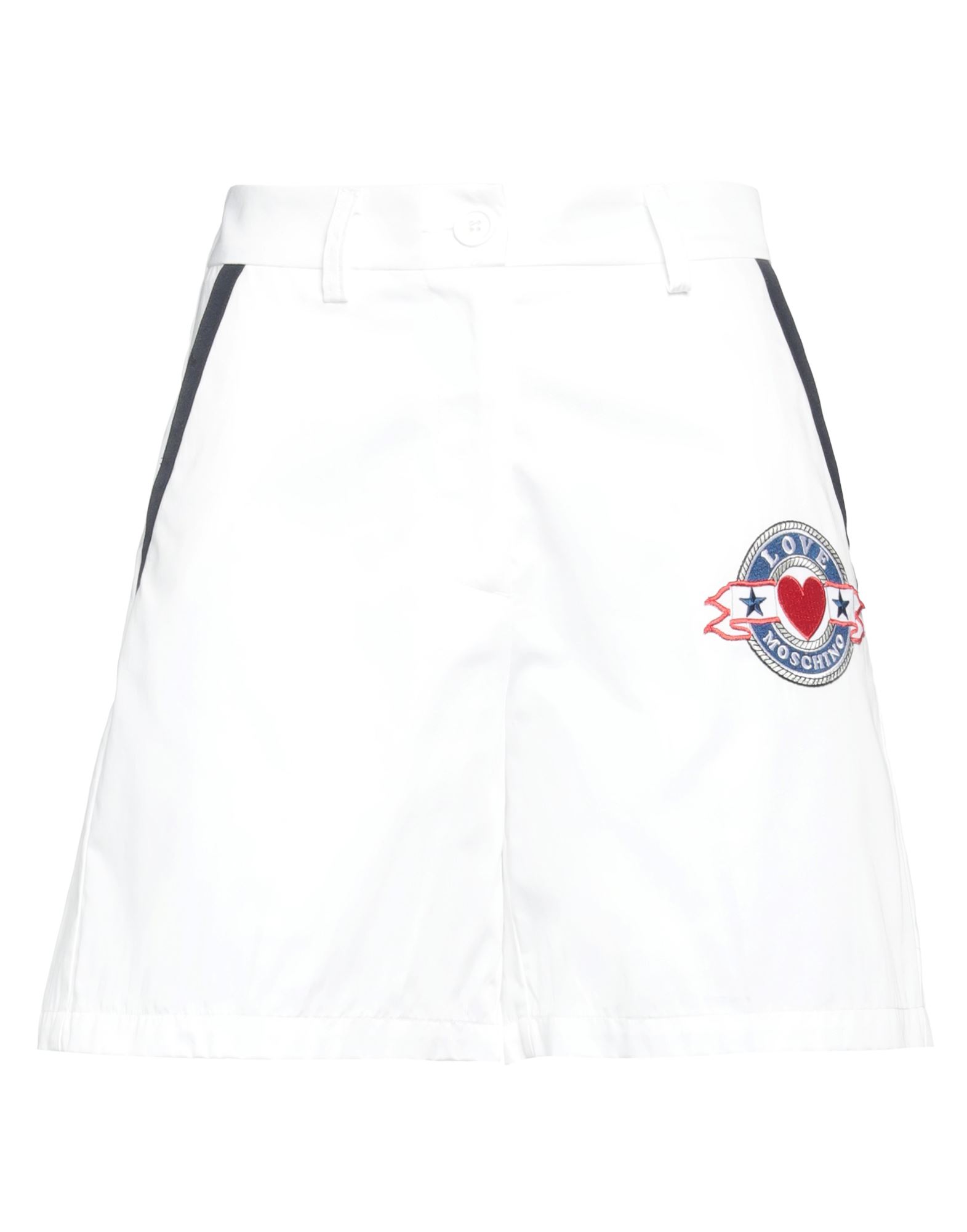 LOVE MOSCHINO Shorts & Bermudashorts Damen Weiß von LOVE MOSCHINO