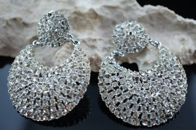 Art Deco Schmuck Weihnachteninjuly Vintage Ohrclips Ohrringe Minimalistisch Modernist Anmutig Funkelnd Strass Cz Braut Hochzeit V134 von LOVNTG