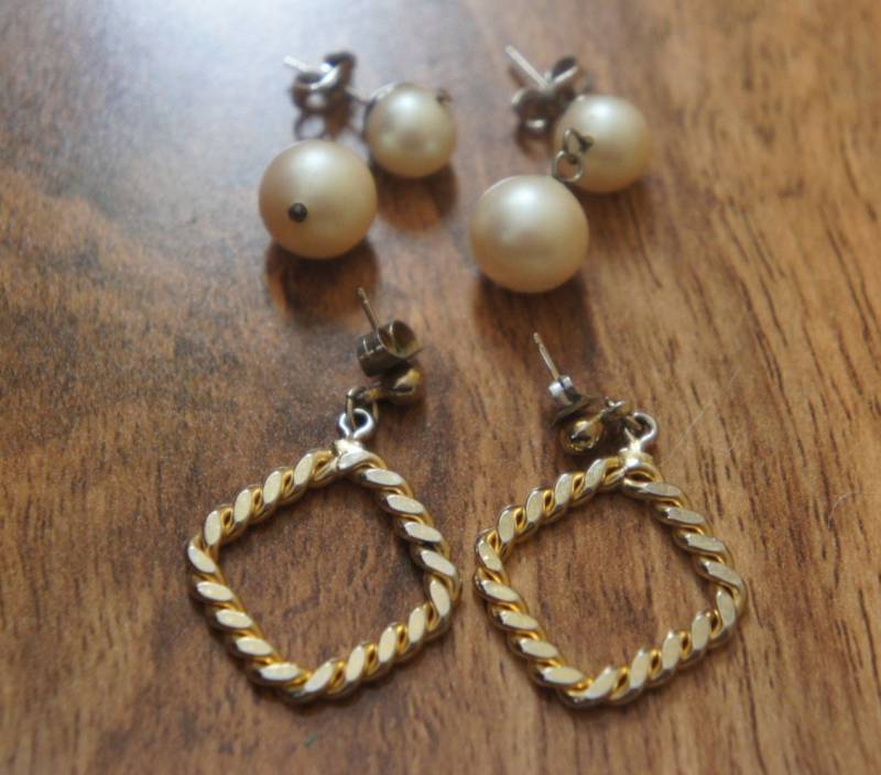 Schmuck Vintage Ohrringe Set Ohrstecker Tropfenteil Gold, Quadrat, Perle, Urlaub A-012 von LOVNTG