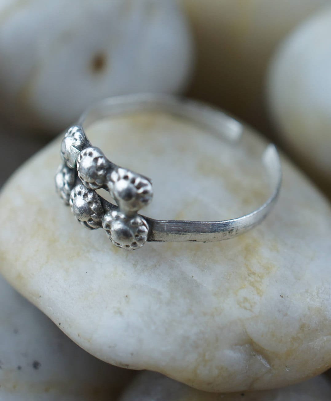 Sterling Silber 925 Vintage Schmuckband Größe 5. Schmuck Art Cocktail Band Gehämmert St54 von LOVNTG