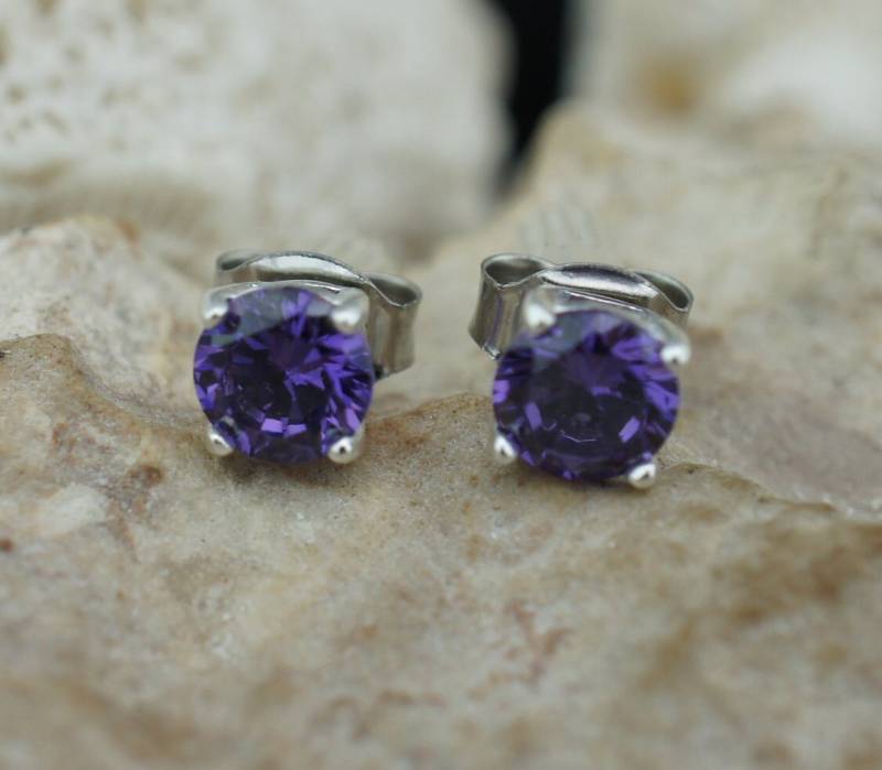 Sterlingsilber 925 Art-Deco-Vintage Schmuck Schraube Ohrstecker Ohrringe Mode Lila Glänzend Facettierte Steine Cz Winzige St826 von LOVNTG
