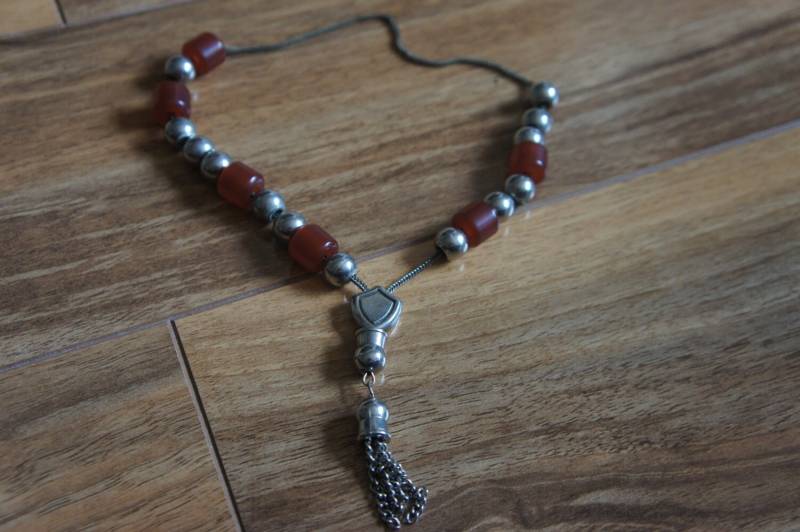 Vintag Kette Armband Schmuck Anhänger Steine Rosenkranz Silber Braun C-020 von LOVNTG