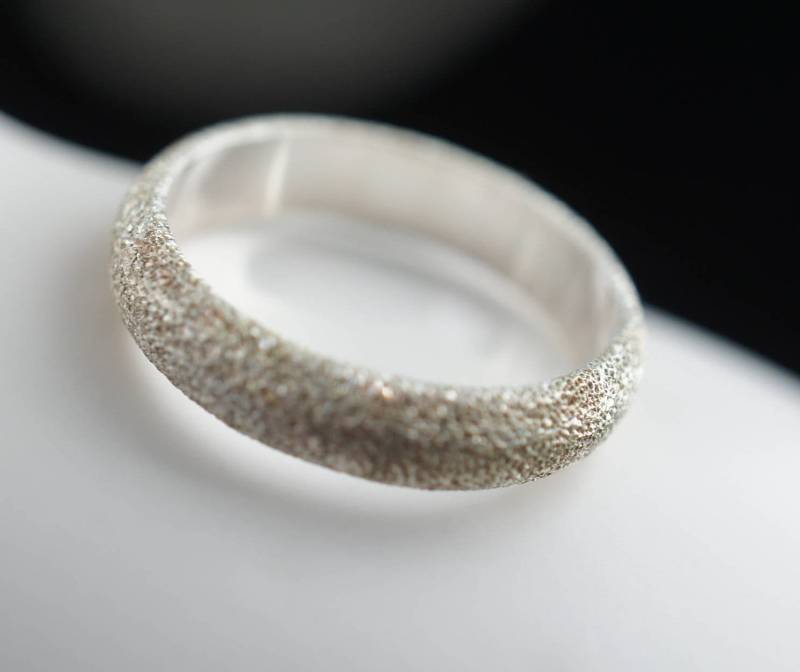 Vintage 925 Lt Sterling Silber Ring Größe 8 Gehämmert Design Thailand Verlobung Ehering Art Deco Schmuck Cc80 von LOVNTG