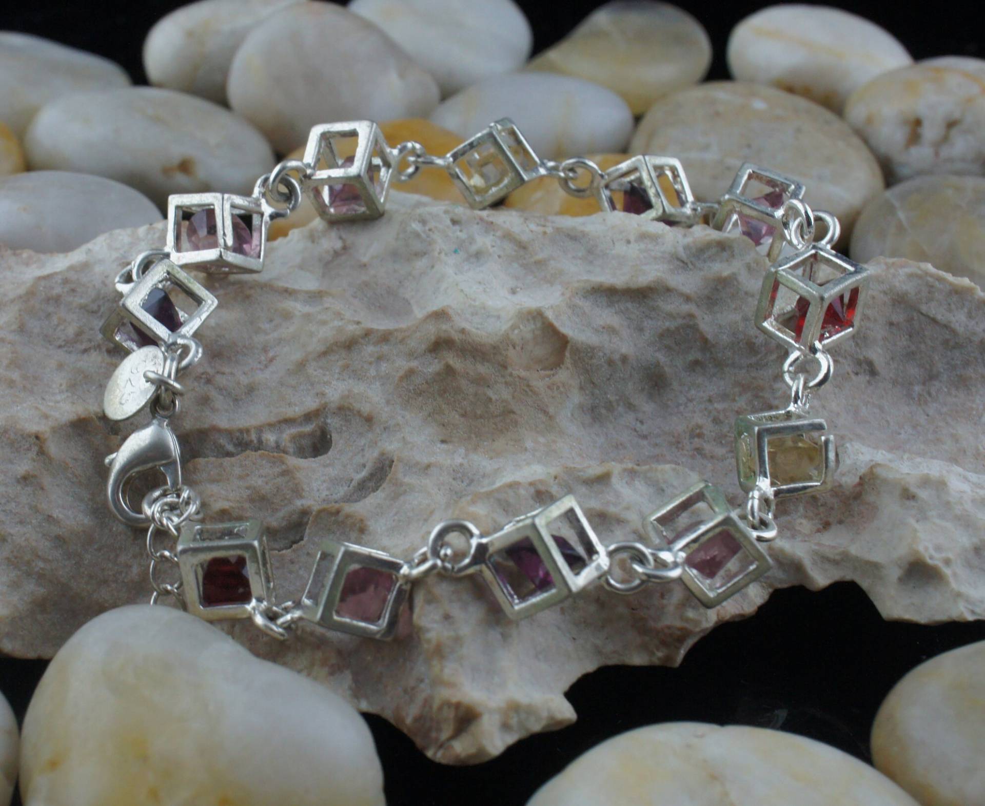 Vintage Armband Sterling Silber 925 Quadratisch Multicolor Cz Steine Kette Design Jewelry Modernist St 261 von LOVNTG