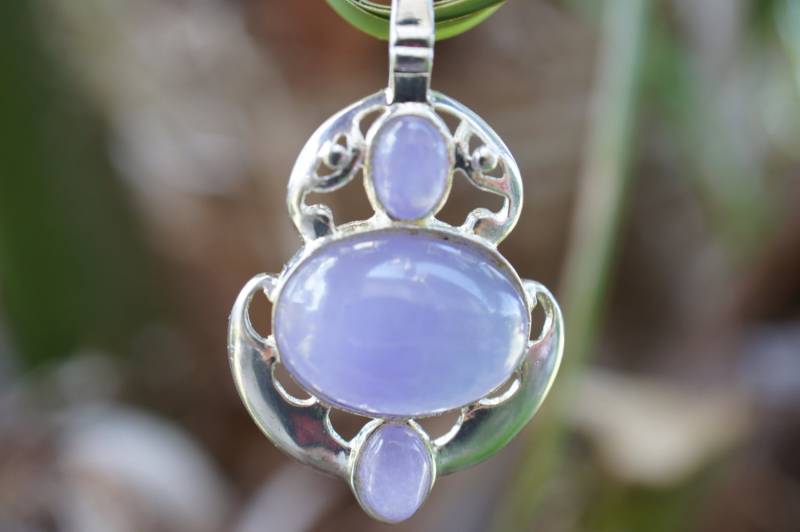 Vintage Art Deco Anhänger Sterling Silber 925 Edelstein Lila Achat Violett Stein Hochzeit Schmuck Circa Minimalistisch Modernist Graceful D148 von LOVNTG