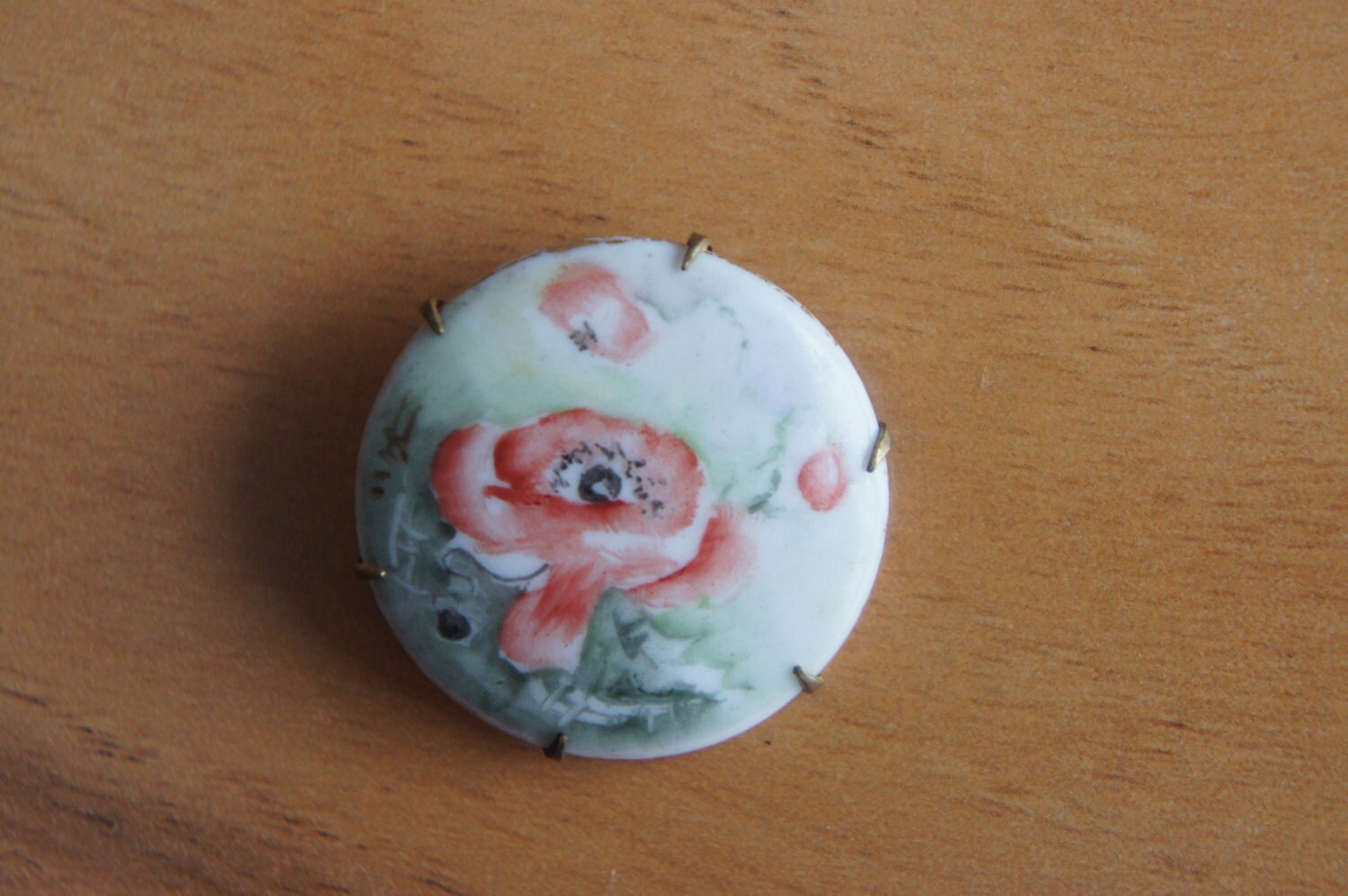 Vintage Schmuck Brosche Pin Blume Emailliert Zeichnung Rose E-120 Vintage Schmuck Brosche Pin Blume Emailliert Zeichnung Rose E-120 von LOVNTG
