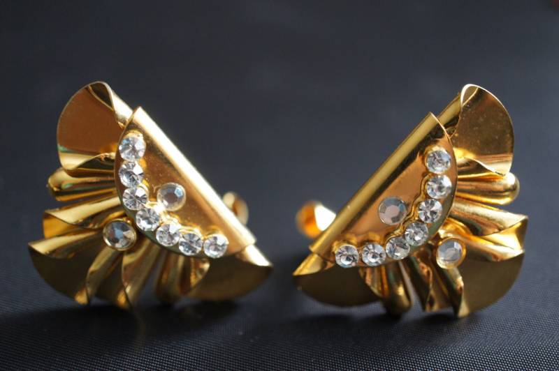 Vintage Schmuck Ohrringe Blume Gold Ton Clip On Yellow Estate Cz Aurora Borealis P-006 von LOVNTG