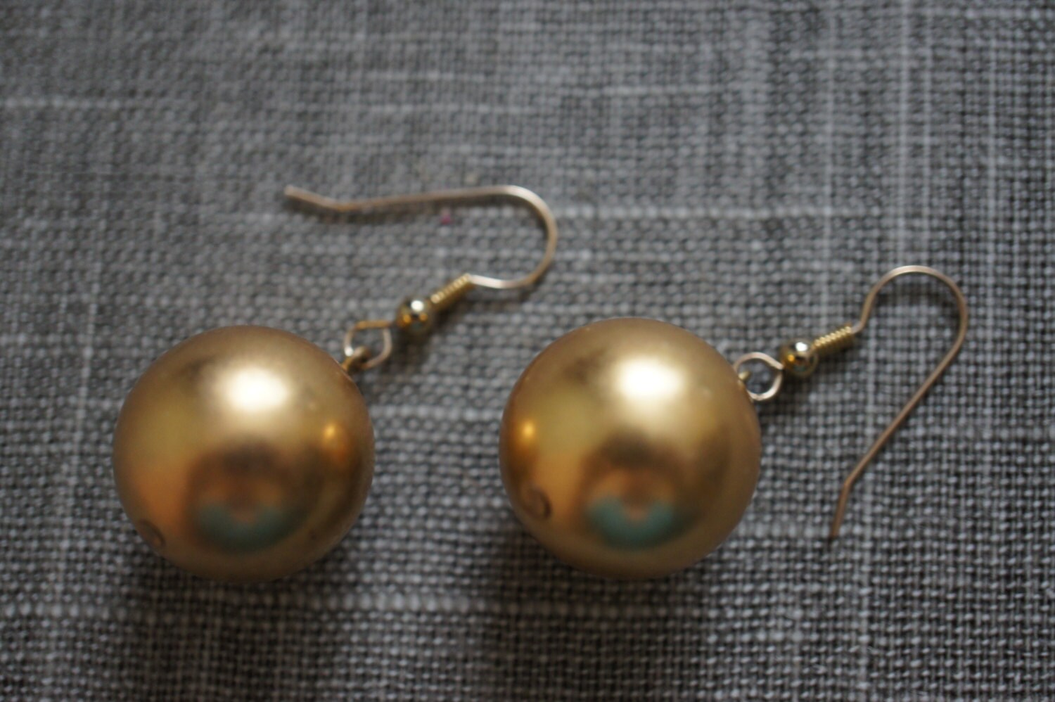 Vintage Schmuck Ohrringe Tropfen Baumeln Kugeln Ohrstecker Z-251 von LOVNTG