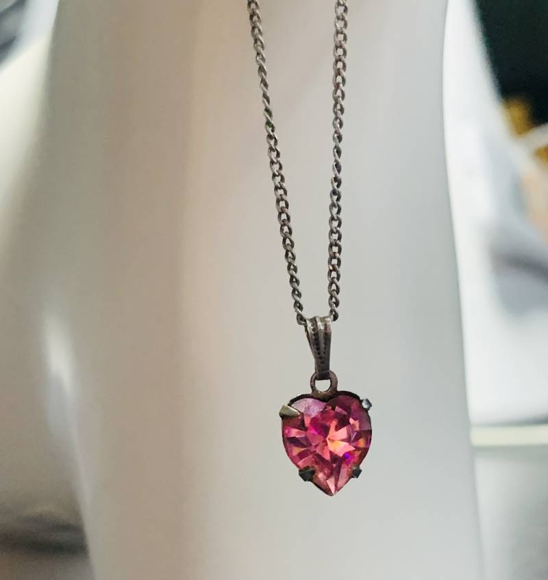 Weinlese-Kettenhalskette Mit Zartem Rosa Cz Rhinestone-Anhänger, Sterlingsilber 925 Weinlese-Kristallanhänger-Halskette W-039 von LOVNTG