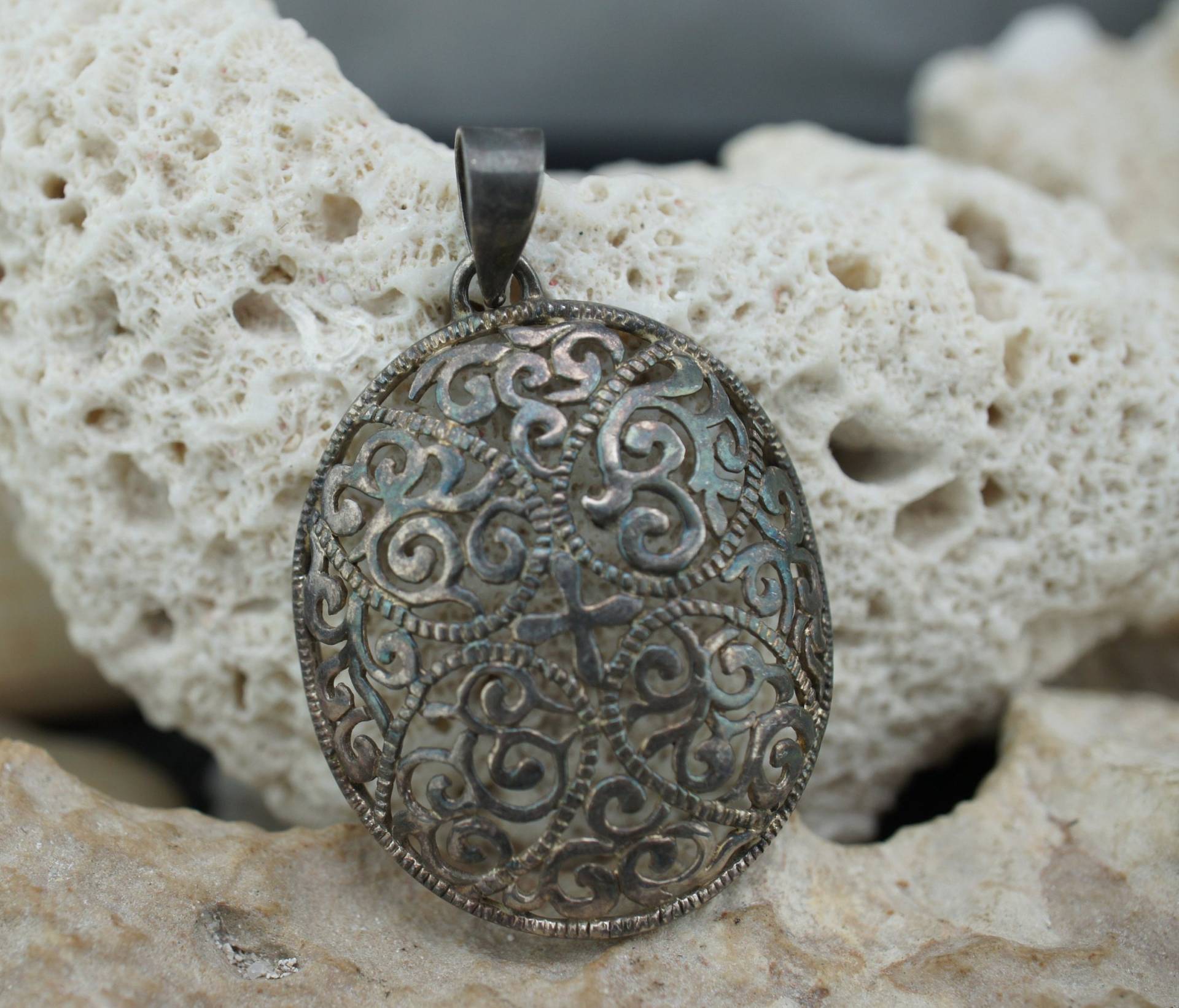 sterlingsilber 925 Vintage Schmuck Anhänger Geschnitzt Oval Filigrane Bogen Armband Kette Art-Deco-st740 von LOVNTG