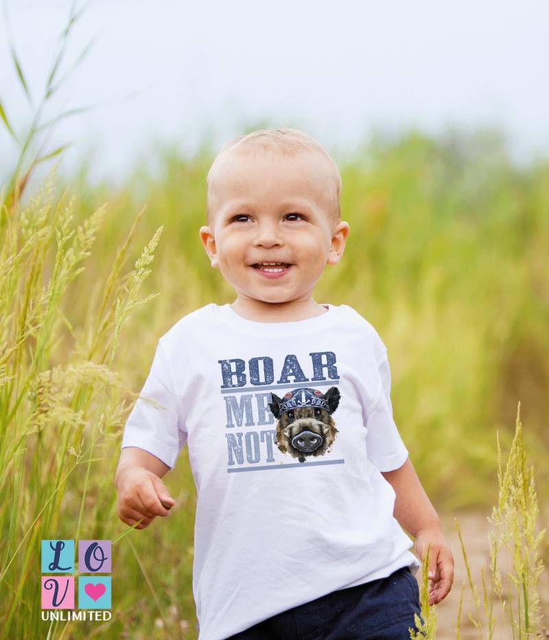 Boar Toddler T-Shirt, Zukünftiger Jäger Weißes T-Shirt Mit Eberkopf, Themen Geburtstag Party Geschenk Boar Toddler T-Shirt, Zukünftiger Jäger Weißes T-Shirt Mit Eberkopf, Themen Geburtstag Party Geschenk von LOVunlimited