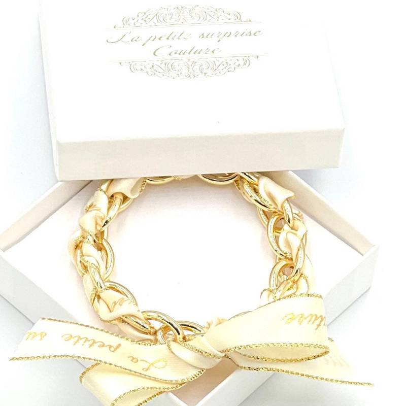 Gliederarmband Chunky Armband Mit Schleife La Petite Surprise Couture Vanille Edelstahl Gold Geschenk Gliederarmband Chunky Armband Mit Schleife La Petite Surprise Couture Vanille Edelstahl Gold Geschenk von LPSCoutureShop