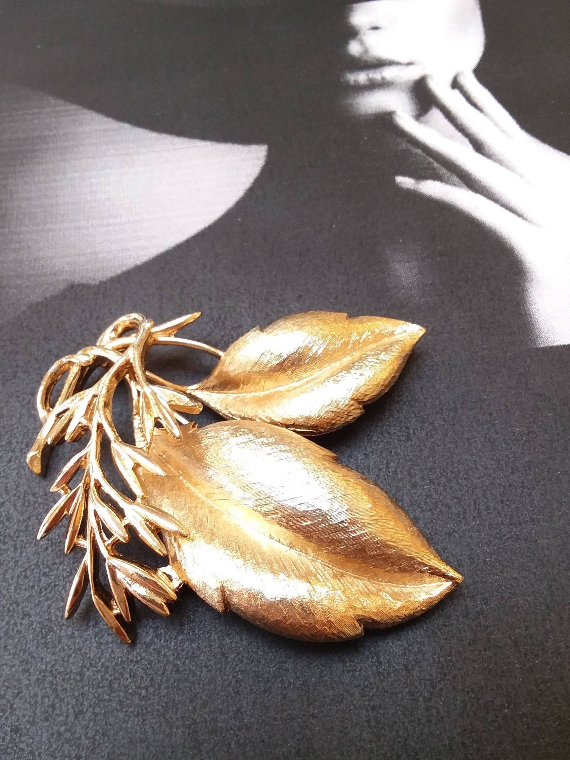Vintage Sarah Coventry Großes Blattgold Blatt Brooch, Einzigartiges Geschenk Für Sie, Sammlerschmuck von LSBazaar