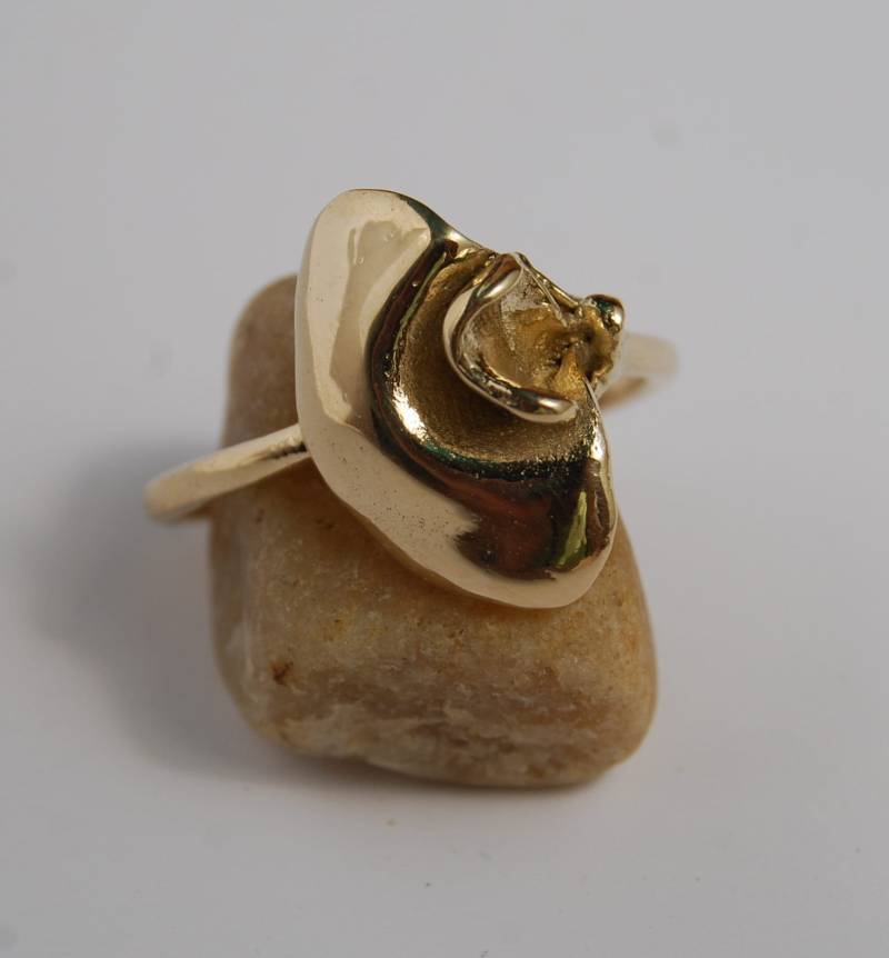 14K Blumenring/Erbsenblume Goldring Süße Perlenblumenring Frauengeschenkring Gemeißelter Frauenring von LStellaJewelry