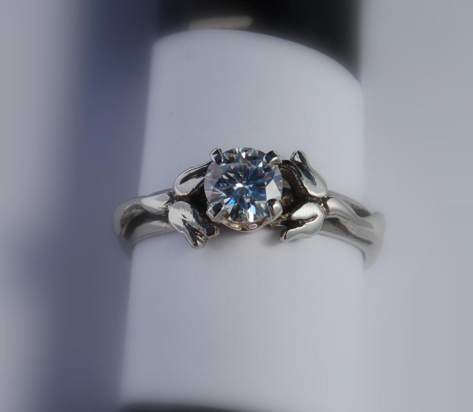 Sterling Verlobungsring, Solitärring Sterling, Silber Blumenring, Maiglöckchen Ring Weißer Saphir Ring, Aquamarin Freundschaft von LStellaJewelry