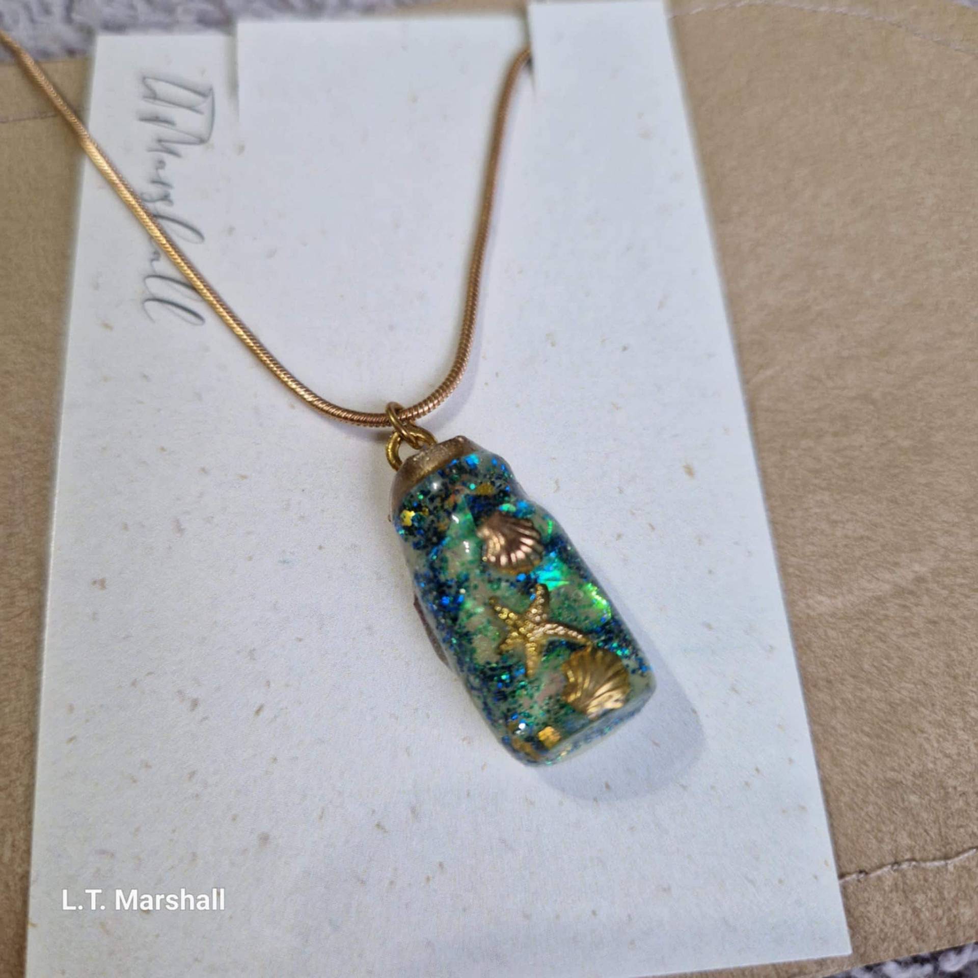 Halskette Mit Seestern in Einer Flasche von LTMarshallDesigns