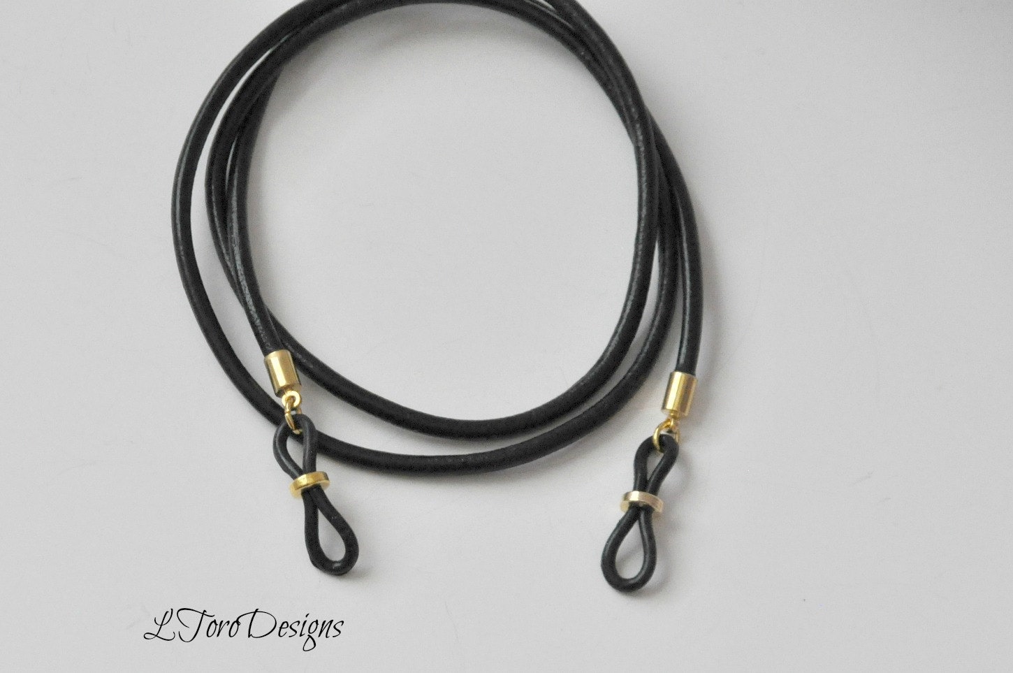 Brillenkette Aus Schwarzem Leder, Brillenband Vergoldetem Sonnenbrillenhalter Brillenkette Aus Schwarzem Leder, Brillenband Vergoldetem Sonnenbrillenhalter von LToroDesigns