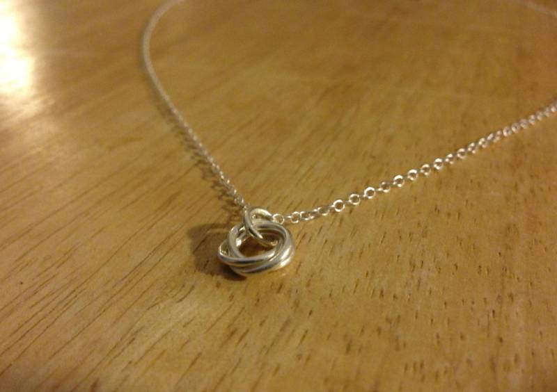 Silber Liebesknoten Kettemaille Halskette von LTsMailleOrder