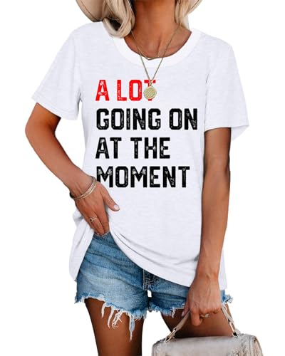Country Music A Lot Going On at The Moment, Shirt für Damen, Buchstaben, Grafik, Musik, Stadt, Urlaub, Shirt, T-Shirt, Outfits, Rot/Ausflug, einfarbig (Getaway Solids), XX-Large von LUBERLIN