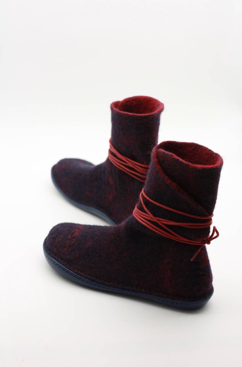 Handgemachte Gefilzte Wolle Frauen Geschnürt Stiefel Öko-Mode-Design Frühling Herbst Fairy Boots Asb6-5 von LUCIELALUNE