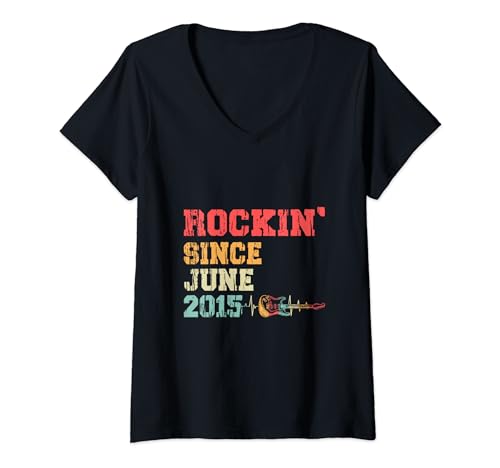 Damen 9. Geburtstag Dekor Gitarrenliebhaber Retro Rockin seit Juni 2015 T-Shirt mit V-Ausschnitt von LUCKYSTAR EXPRESS