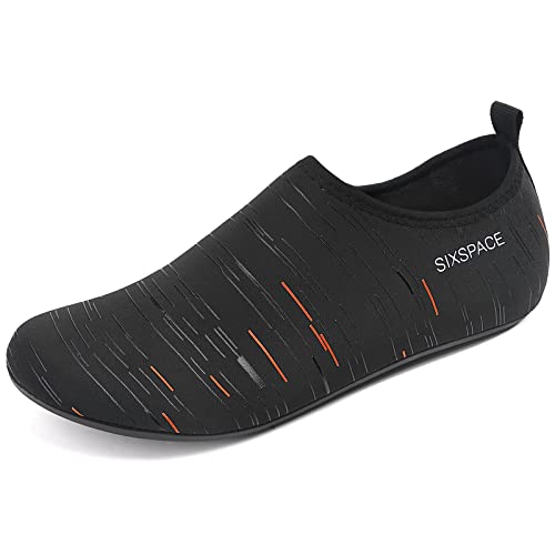 LUEDKA Badeschuhe Wasserschuhe Damen Herren Schwimmschuhe Schnell Trocknend Aquaschuhe Atmungsaktiv Strandschuhe Surfschuhe Barfußschuhe (Schwarz Orange,45 EU) von LUEDKA