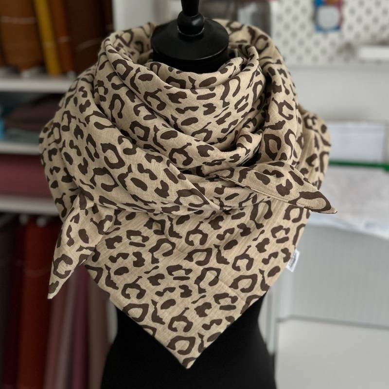 Musselintuch Damentuch Dreieckstuch Damen Halstuch Musselin Tuch Extra Groß 130x130 cm Doppellagig Dusty Sand Animalprint von LUHOITstore