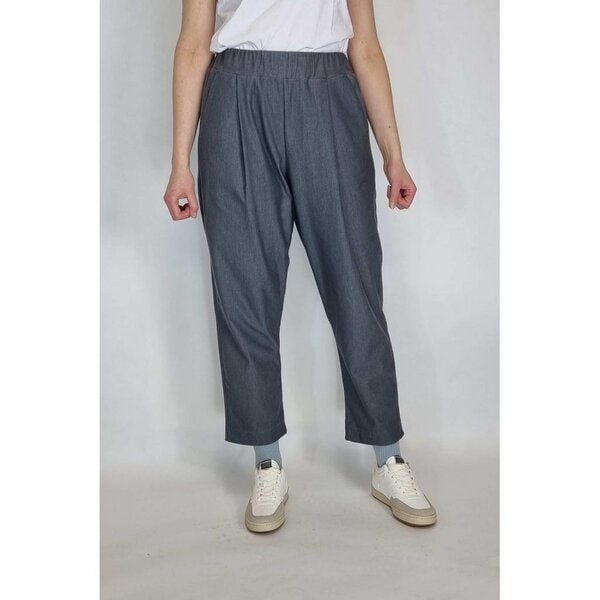 LUMEN organic Hose BUNDFALTEN DENIM STRETCH von LUMEN organic