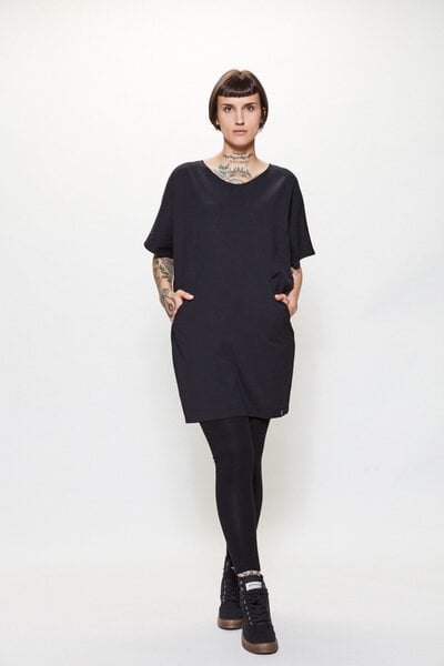 LUMEN organic Longshirt mit Taschen JERSEY in schwarz von LUMEN organic