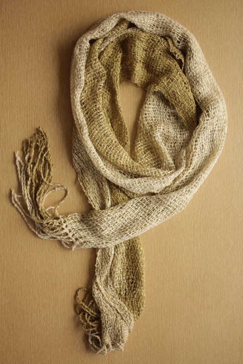 Tan Und Creme Seiden-Bouche-Schal von LUMSCARVES