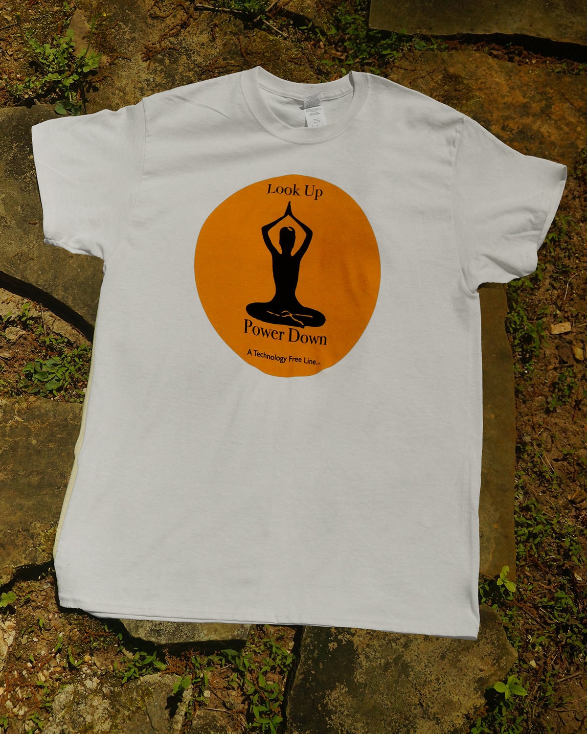 Lookuppowerdown Lookuppowerdown von LUPDByVeena