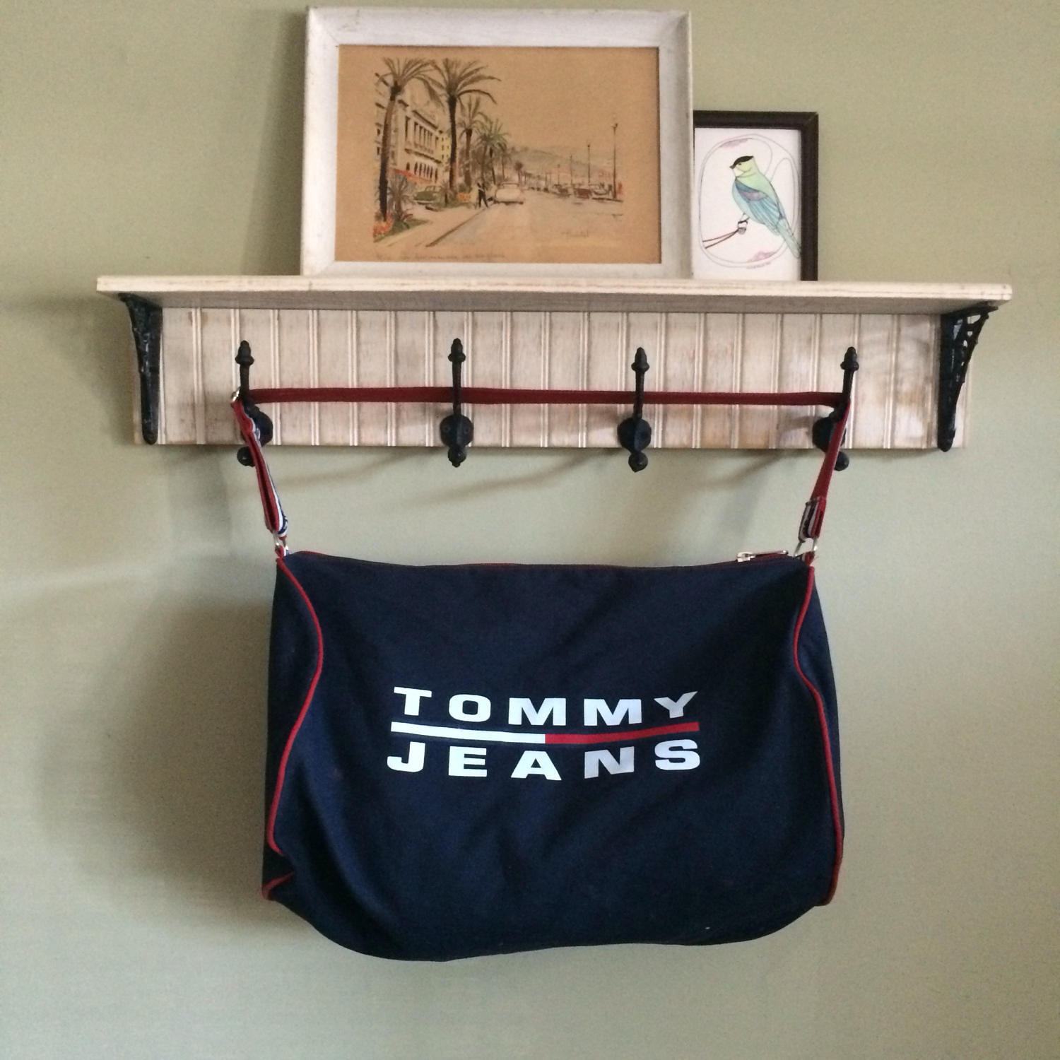 xxl Tommy Jeans Vintage 90Er Weekender Tasche xxl Tommy Jeans Vintage 90Er Weekender Tasche von LUVMUFFINS