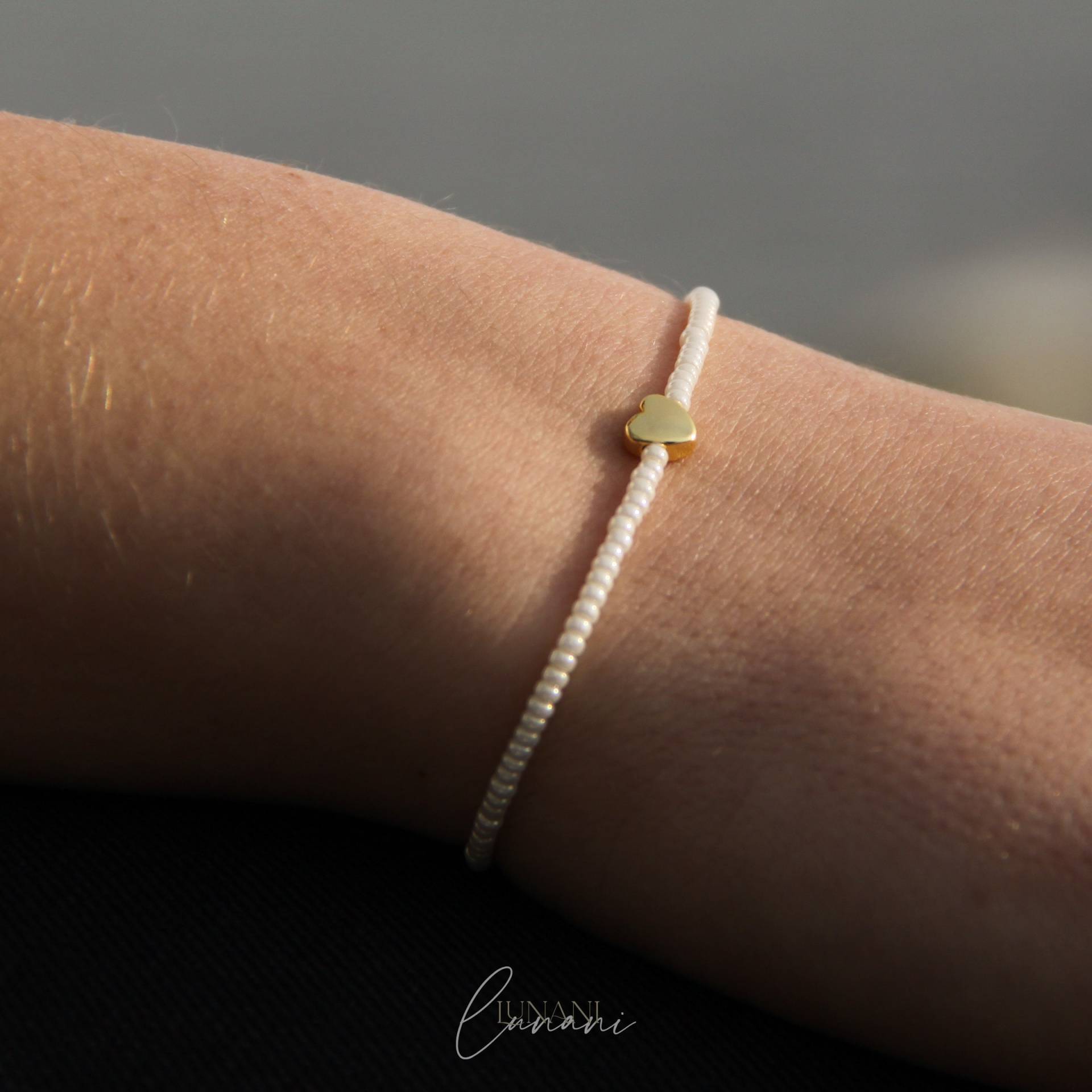 Armband Herz Perlmutt-Gold von LUbyNatalie