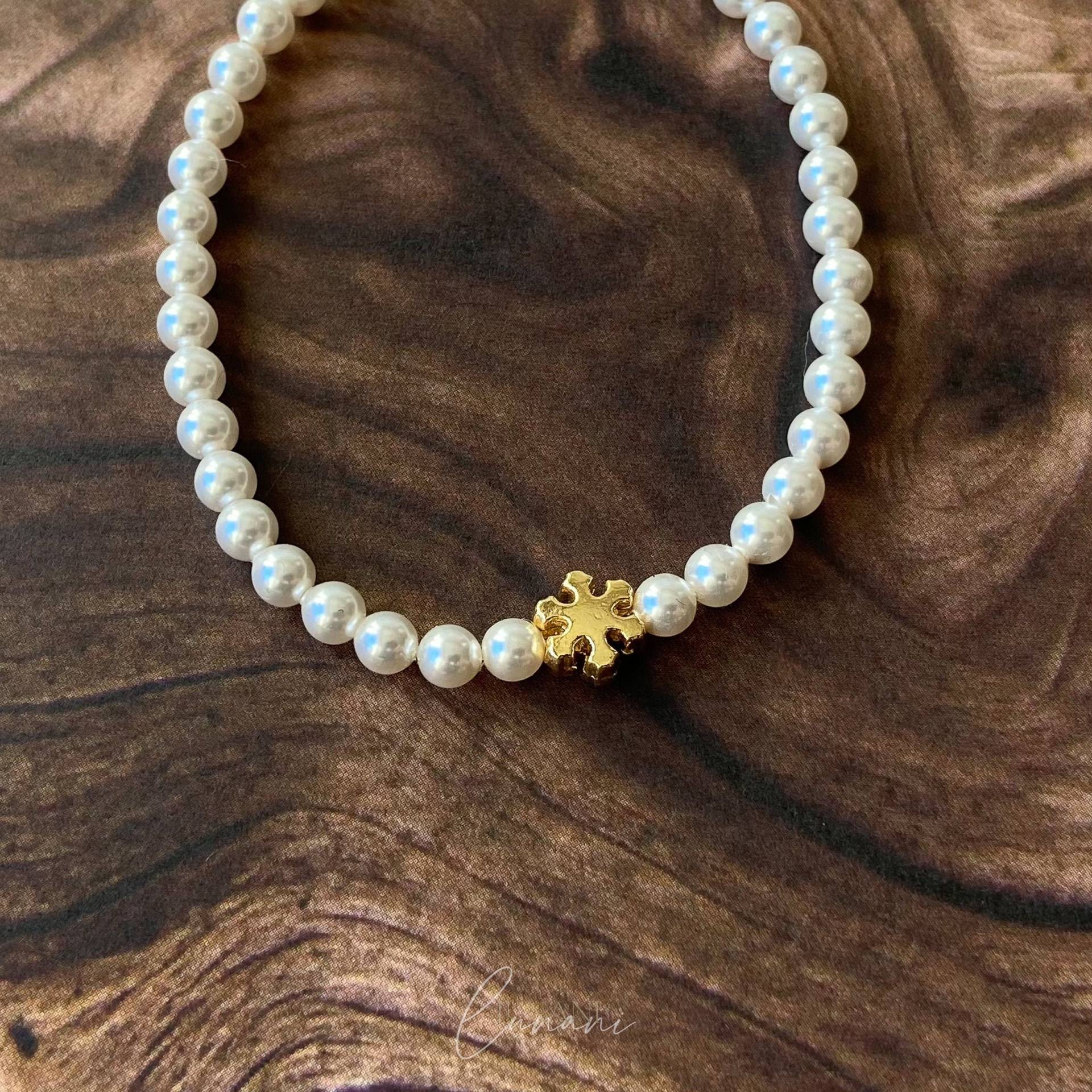 Armband Schneeflocke Perlmutt-Gold von LUbyNatalie