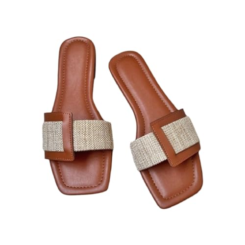 BLYVORA Damen Canvas One Word Flat Slides Sandalen Mode Rutschfeste Quadratische Zehenpartie Slip On Leder Walking Slippers Outdoor Indoor Sommer Strand Home Pantoletten, Braun, 38.5 EU von LVOMU