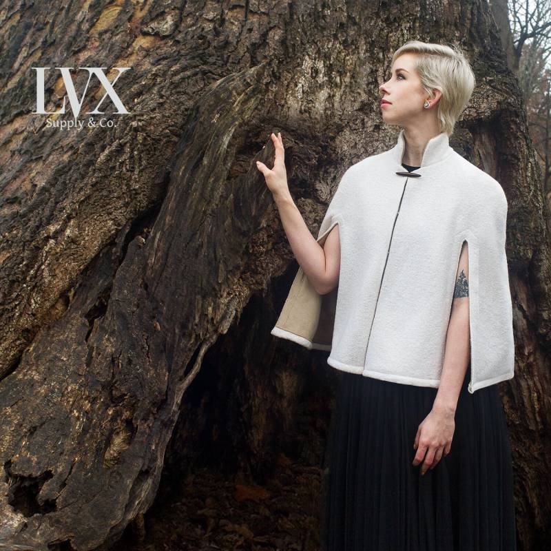 Handgefertigte Gefütterte Wolle Capelet Microwildleder Gefütterter Umhang Cape Jacke Kurzmantel Poncho Vertuschung | Oberbekleidung Fashion Von Lvx von LVXSupply