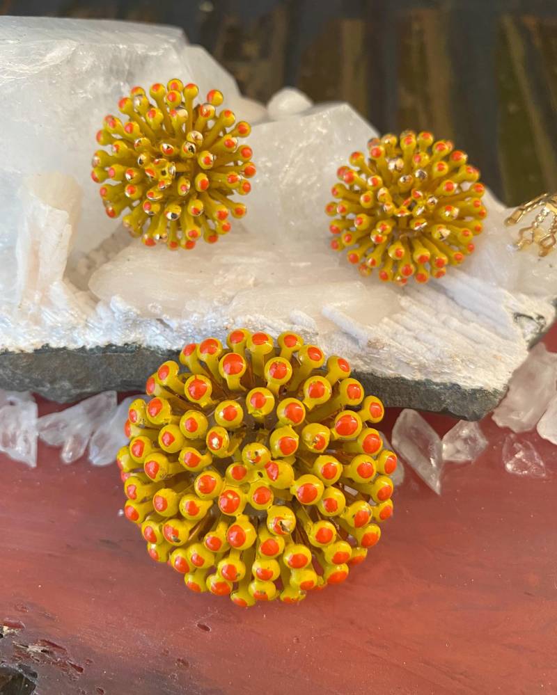 N0711 Vintage Sunburst Cabochon Brosche Ohrring Set/Rot Orange Emaille Schmuck Ohrclips Geschenk Für Sie N0711 Vintage Sunburst Cabochon Brosche Ohrring Set/Rot Orange Emaille Schmuck Ohrclips Geschenk Für Sie von LYGD21