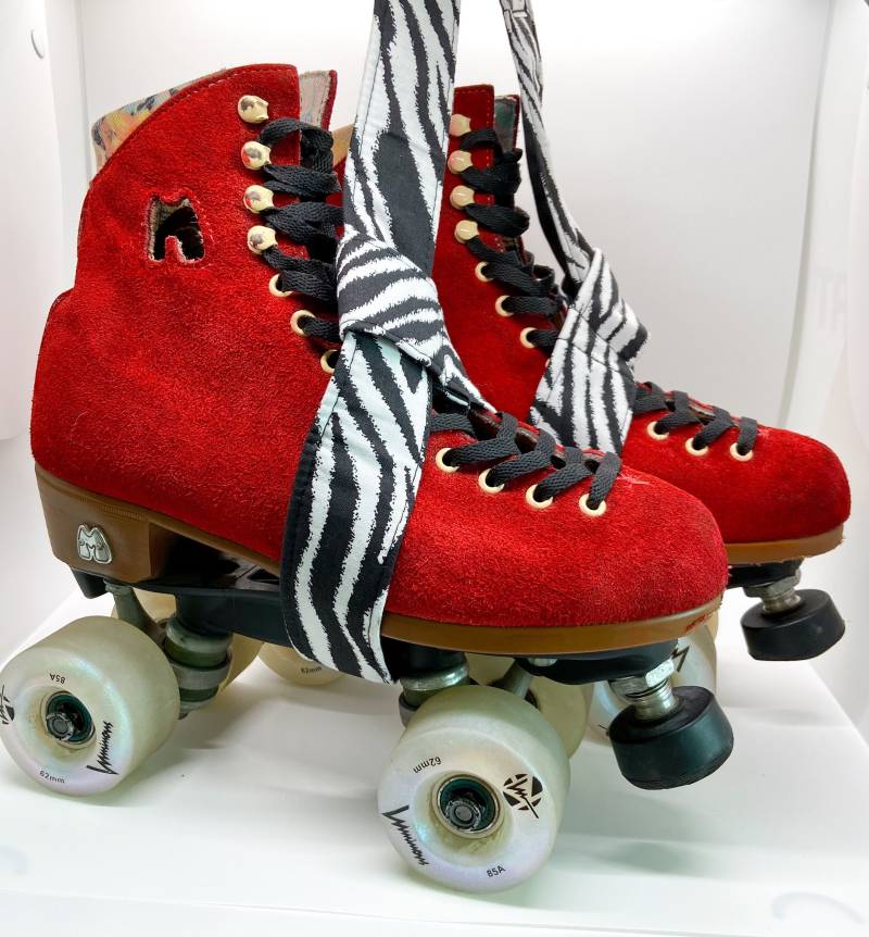 Trageleine Für Rollschuh in Zebra Optik von LaAnaSkateCraft