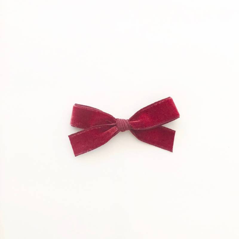 Heirloom Samt Kate Bow ~ Rote Johannisbeere Heirloom Samt Kate Bow ~ Rote Johannisbeere von LaBelleBabyBows